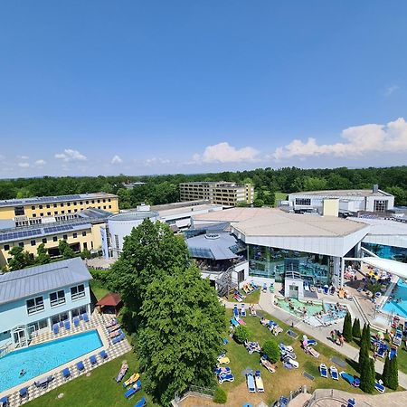 Thermenhotel Tannenhof - Ihr Wohlfuehl-Hotel Bad Füssing Esterno foto