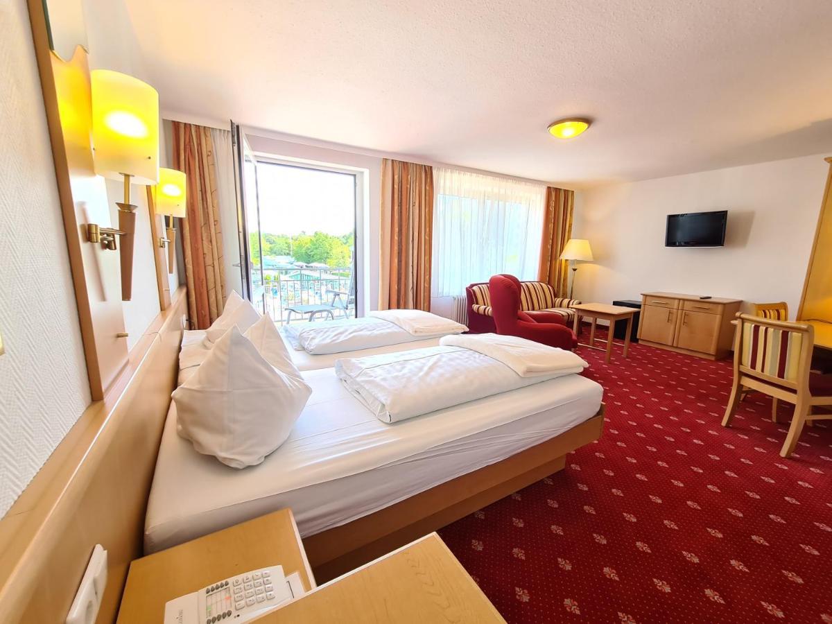 Thermenhotel Tannenhof - Ihr Wohlfuehl-Hotel Bad Füssing Esterno foto