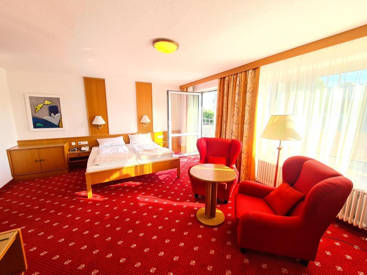 Thermenhotel Tannenhof - Ihr Wohlfuehl-Hotel Bad Füssing Esterno foto