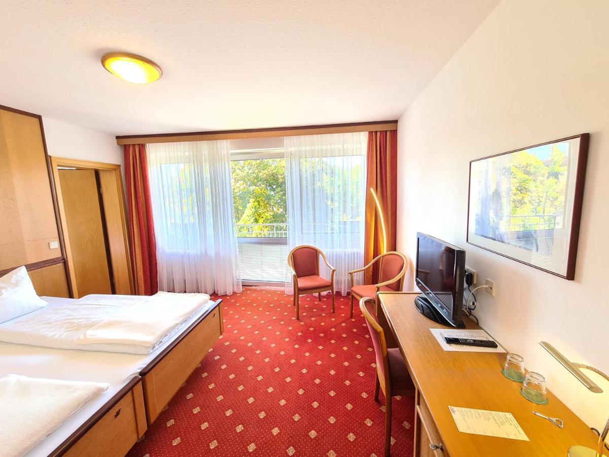 Thermenhotel Tannenhof - Ihr Wohlfuehl-Hotel Bad Füssing Esterno foto